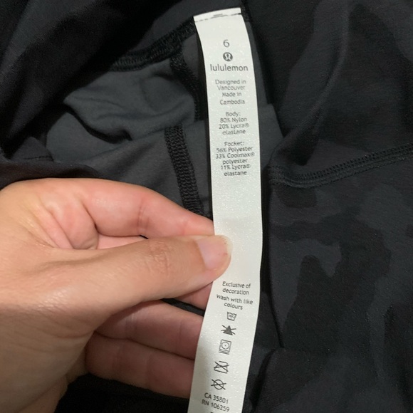 NWT Lululemon Align Camo Shorts - Picture 3 of 6